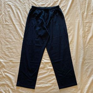 FLOWY NAVY PANTS